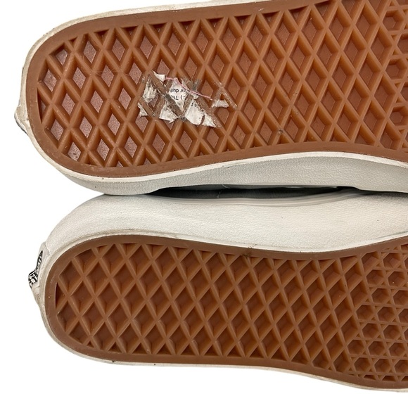 Vans Sk8-Hi Shoes Sneakers Gray Black Suede Mens Size 8 Womens Size 9.5 Unisex - Picture 7 of 13